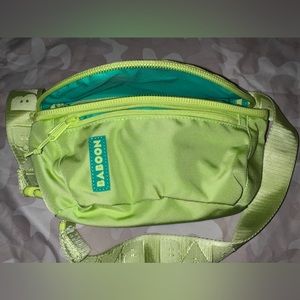 🎉 SOLD 🎉 baboon to the moon fannypack (3L) in lime green